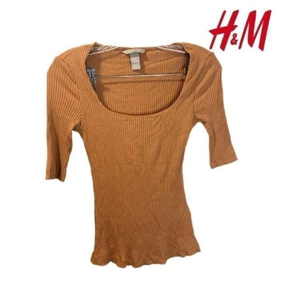 Women's Slim-Fit Half‎ Sleeve Square Neck T-Shirt - Picture 1 of 4